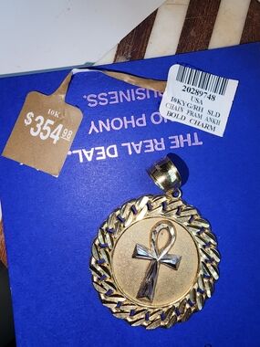 10K Gold Ankh Charm Pendant - Bold Gold Medallion